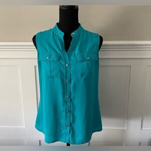 Banana Republic Sleeveless Buttonup Blouse
